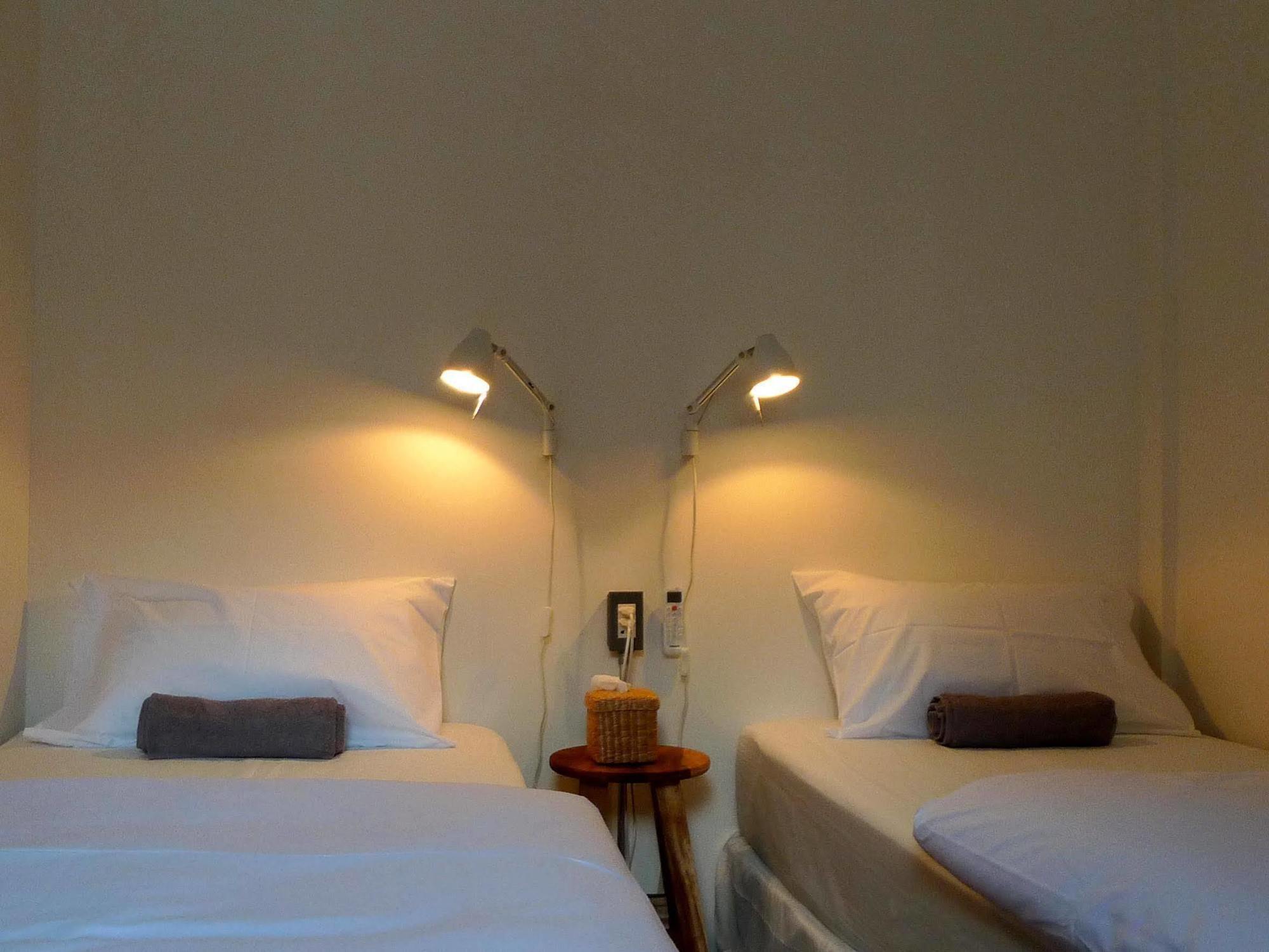 T-Boutique Hostel - Hua Lamphong Bangkok Kültér fotó